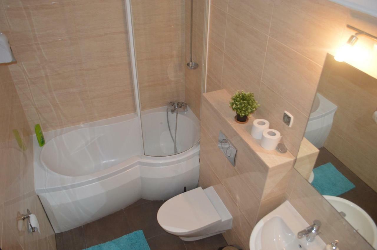 Dekart Arkadia Apartments Varsovia Exterior foto